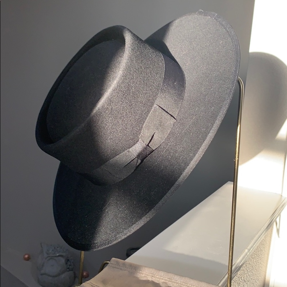 Oliver & Pique Felt Hat!
